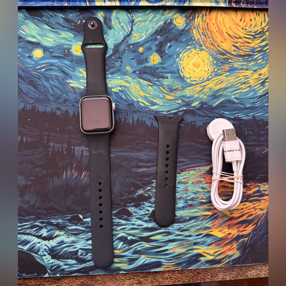 Apple Watch Series 6- Silver Aluminum 40 mm -GPS